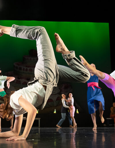 Spectacle 2025 école de dans e-danses marseille